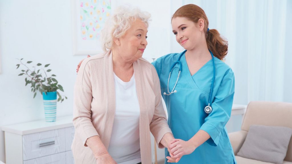 שירותי סיעוד מקצועיים והתאמת מטפלת סיעודית