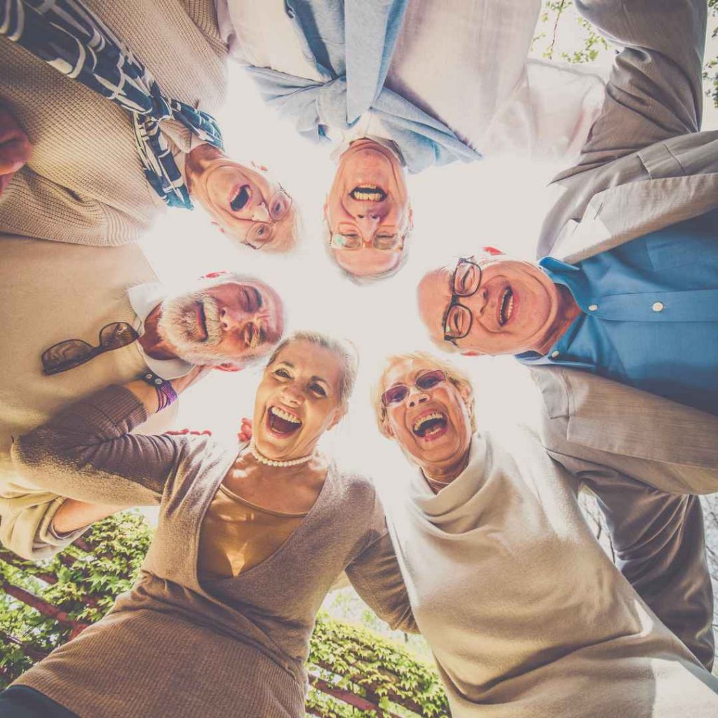 עבודה אחרי גיל 60: הצעות עבודה לגיל השלישי ששומרות על בריאות ופעילות